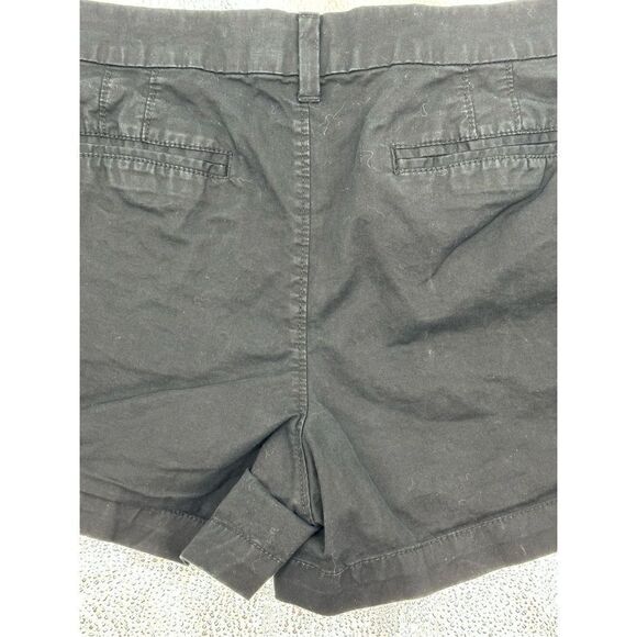 Old Navy black short shorts size 10. Has cuffs and pockets - Picture 3 of 6